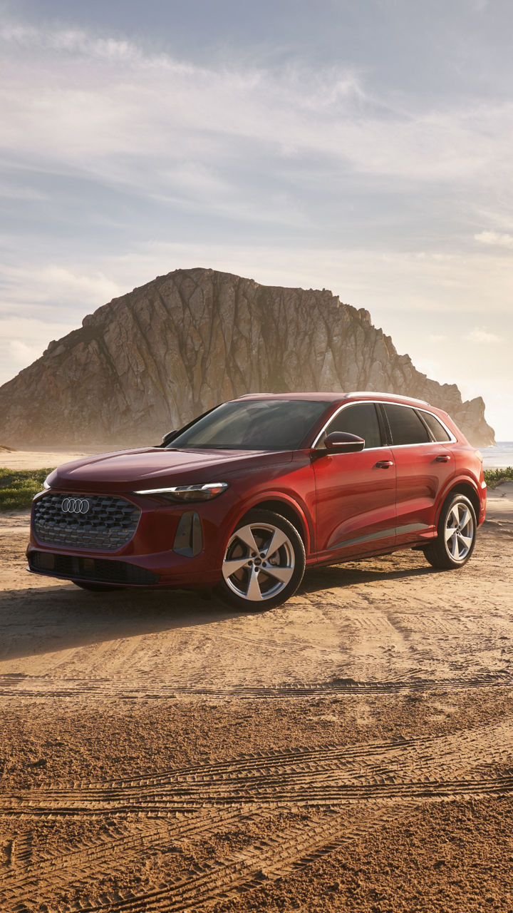 Side view of the new 2025 Audi SQ5