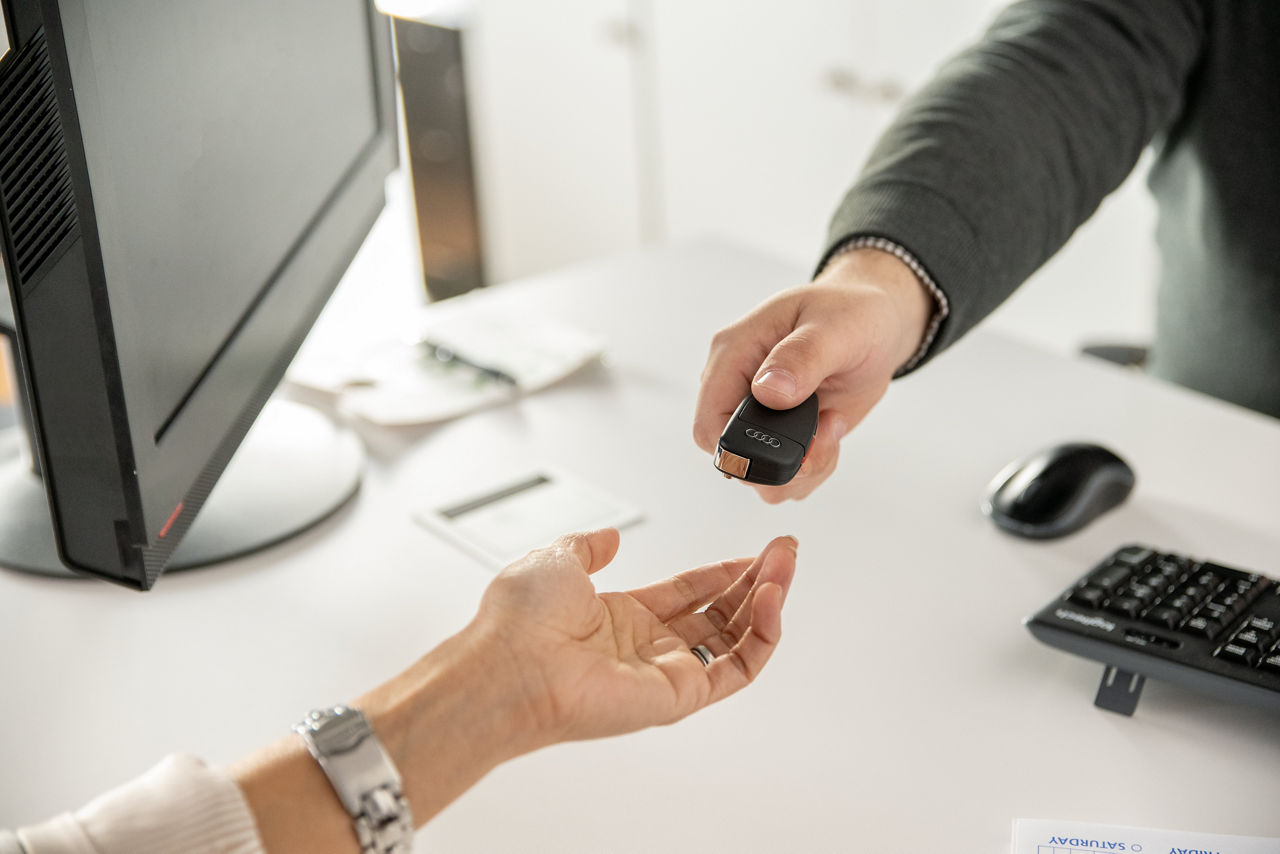 trading of keys over sales desk