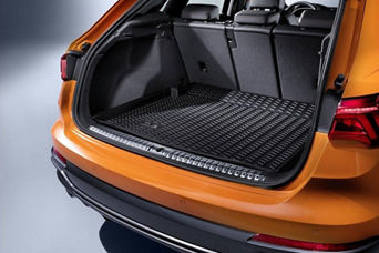 Q5 cargo liner.