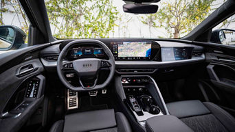 Inside the Q5
