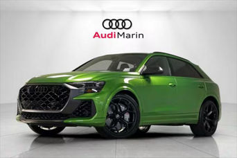 2025 Audi RS Q8 front facing