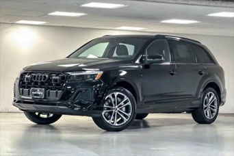 2025 Audi Q7 Premium Plus 45 TFSI quattro forward facing