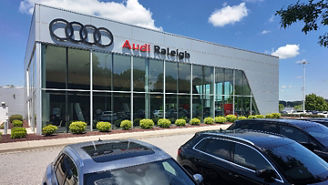This links opens dealer website in a new tab/window