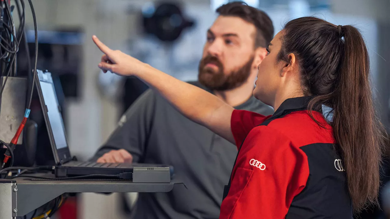 audi service technicians